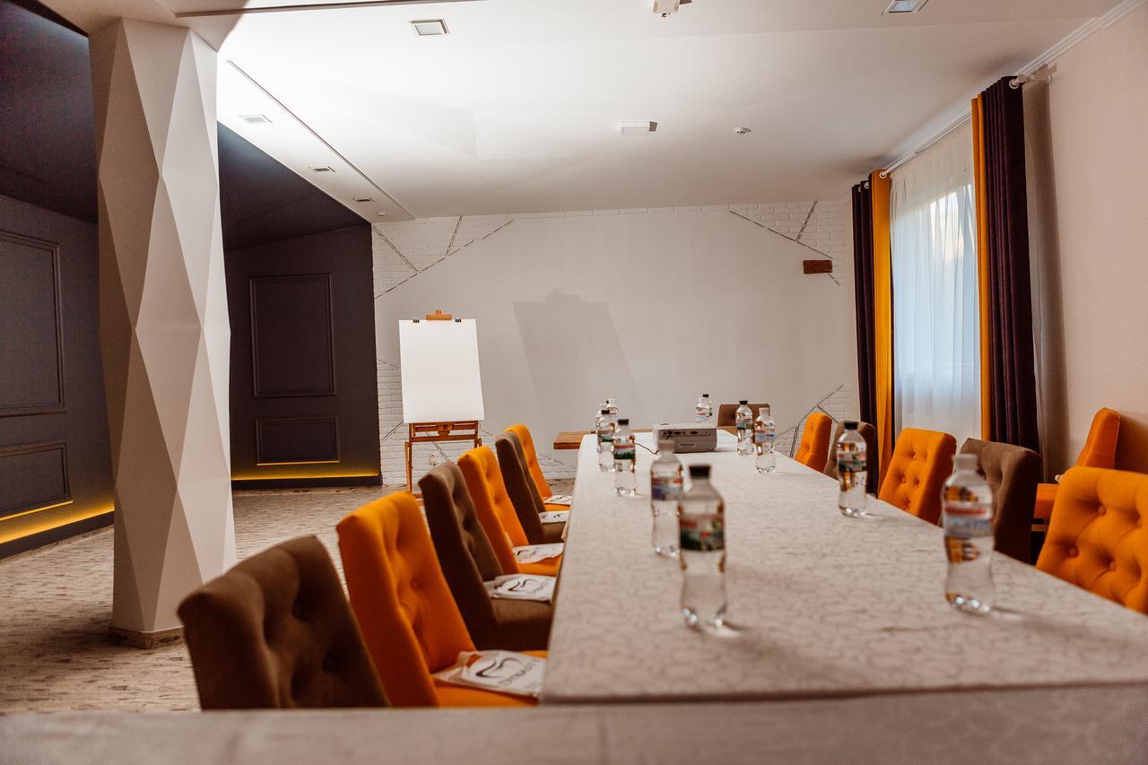 Hotel&Restaurant Premium Club Yaremtche Extérieur photo